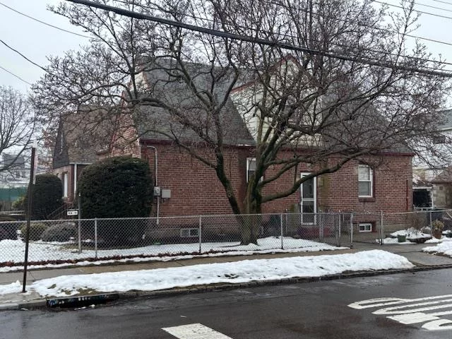 This beautifully maintained, fully detached brick home sits on a desirable corner lot. Featuring a spacious yard and a private garage, this property offers both comfort and convenience. Inside, you&rsquo;ll find four generously sized bedrooms, hardwood floors, and renovated bathrooms. Located just minutes from the airport, this home is also close to public transportation, shopping, and dining, making it an ideal choice for both convenience and lifestyle.