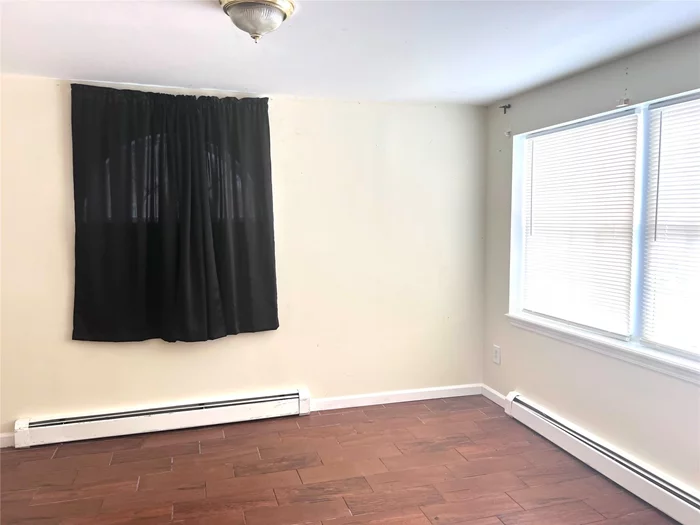 This charming 2-bedroom apartment in Monticello, NY, offers a comfortable and inviting space perfect for relaxing and entertaining. Donâ€™t miss out come check it out before itâ€™s rented.