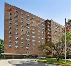 Top Floor and High above the trees with a sunny bright eastern exposure, this one bedroom apartment has a beautiful newly renovated kitchen, new wood floors and windows and is freshly painted. Move right in its ready to furnish. Magnificent views from this top floor beauty. Wonderful building is 100% owner occupied, allows pets and has a community room, bike storage and outdoor seating on premises. Great location close to shopping, transportation, schools and park. Maintenance includes gas & electric. *Seller incentive, 2 months maintenance paid at closing*