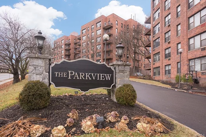 Don&rsquo;t miss out on this bright and spacious 2 bedroom co-op unit in The Parkview.  Plenty of closet space in the entryway and in the Master Bedroom. Large living room and dining area. You will enjoy amenities such as an in-ground pool, exercise room, laundry and a short walk to the park across the street. Newly resurfaced parking area and upgraded lobby. Conveniently located to shops, schools, bus and Metro North railroad.