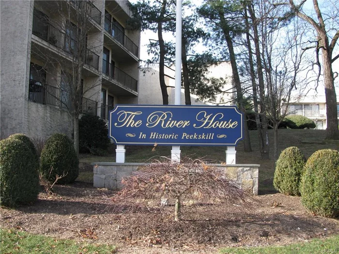 Welcome to the River House community high above Peekskill. This spacious unit has 2 large sliding glass doors letting in lots of natural light. A step out balcony overlooks the courtyard and its manicured gardens. Beautifully updated bath and dressing area are set way from main area allowing privacy. Enjoy resort like living at the beautiful pool, play ground area and tennis courts. Assigned Parking space 192, and plenty of visitor&rsquo;s parking. Laundry room on every level. Easy NYC commute on Metro North. Minimum income $35, 000 with cash, $40, 000 with mortgage and 20% down, 715 credit score. Short Sale. Unit sold as is. Buyer to pay 3% of the purchase price to the transaction facilitator (Settled For Less Inc.). A/O no more showings.