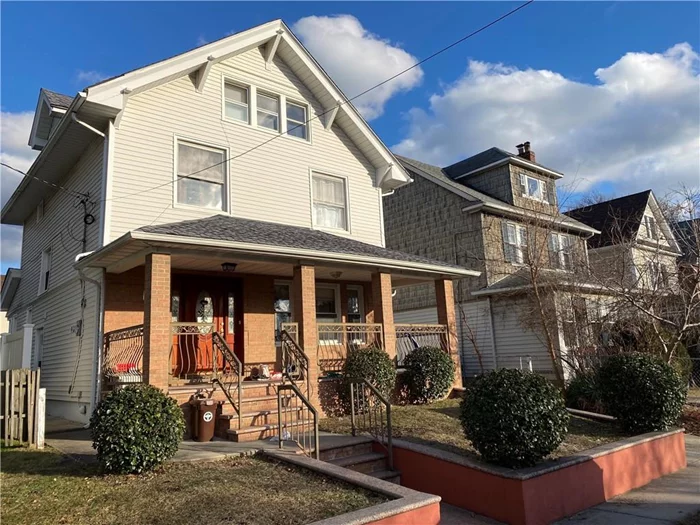 Spacious and sun-filled house located on a quiet street in Bayside School District 26. First level features high ceiling, large windows, living room with fire place & dining room & renovated kitchen and half bath. Second floor has three bedrooms facing west, east and south, and a full bath. Third floor has two bonus bedrooms and full bath. The finished basement has full bath and a separate entrance. The drive way can fit up to 3 cars. This house is in prime location with walking distance to train station, buses, Crocheron Park, elementary school, playground, shops, restaurants, and water front.