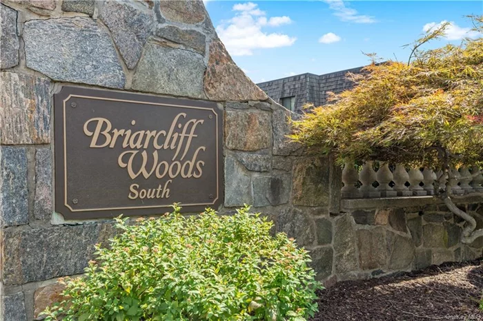 Welcome to Briarcliff Woods lifestyle.