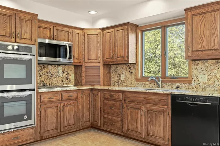 No need to get frantic in this Kitchen, with new double oven, new dishwasher, new microwave and refrigerator with ice/water dispenser. ! And let’s not forget the beautiful 4 burner gas cooktop.