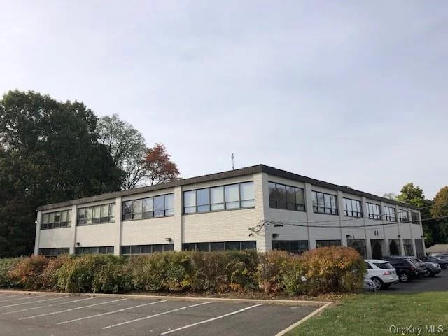 4, 300 sq/ft of light flex space, office warehouse for palette jacks, no internal forklifts for lease.$5912.50 per month $16.50 per sq/ft in Cross Westchester Executive Park.High Ceiling 10&rsquo;11&rsquo;&rsquo;, 1st floor, access to loading dock for deliveries. layout works for most businesses.vinyl floor, modern lobby, access to back up generator, modern ADA access bathrooms, space has separate HVAC. includes loss factor, plus utilities. 1st floor additional storage rooms available for lease.No CAM ( common Area Maintenance FEE), No RE Taxes    NoGyms, Dance etc