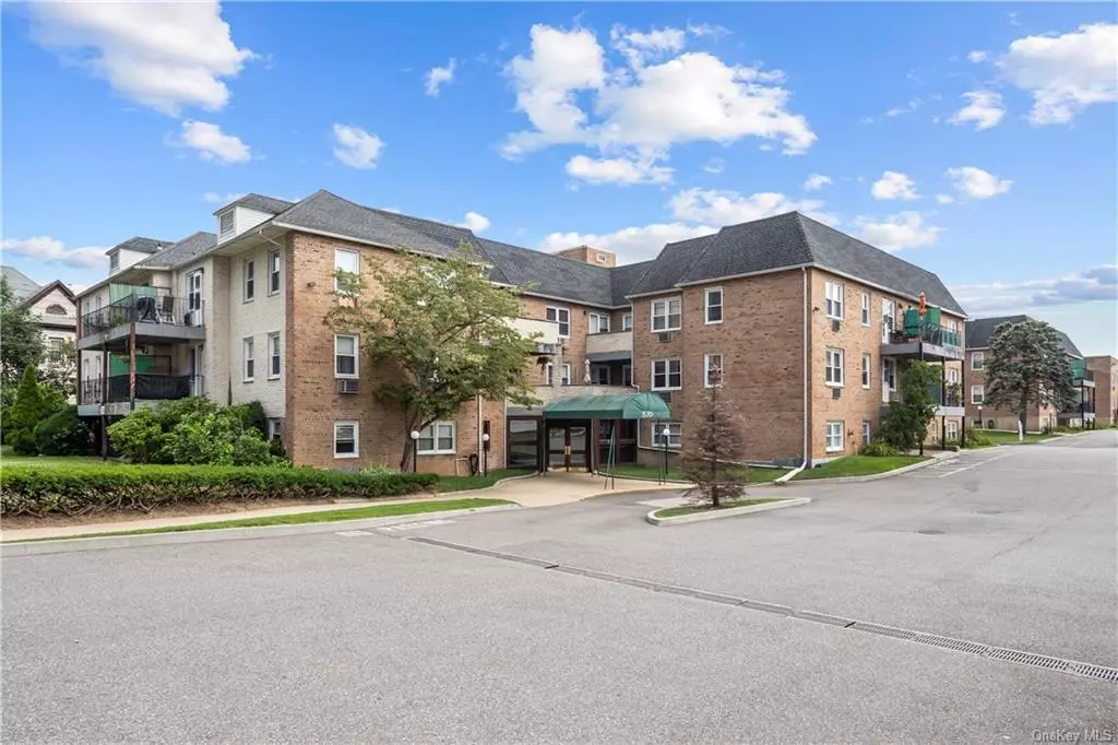 Immerse yourself in the charm and convenience of a one-bedroom, one-bathroom condo in the village of Lynbrook at Greentree Condo development. This second-floor haven boasts an assigned heated garage parking spot, personal basement storage space, and access to a recently revamped in-ground pool. The cherry on top, the Long Island Rail Road (LIRR) station, is just a few blocks away, making this condo the epitome of comfortable, convenient living!