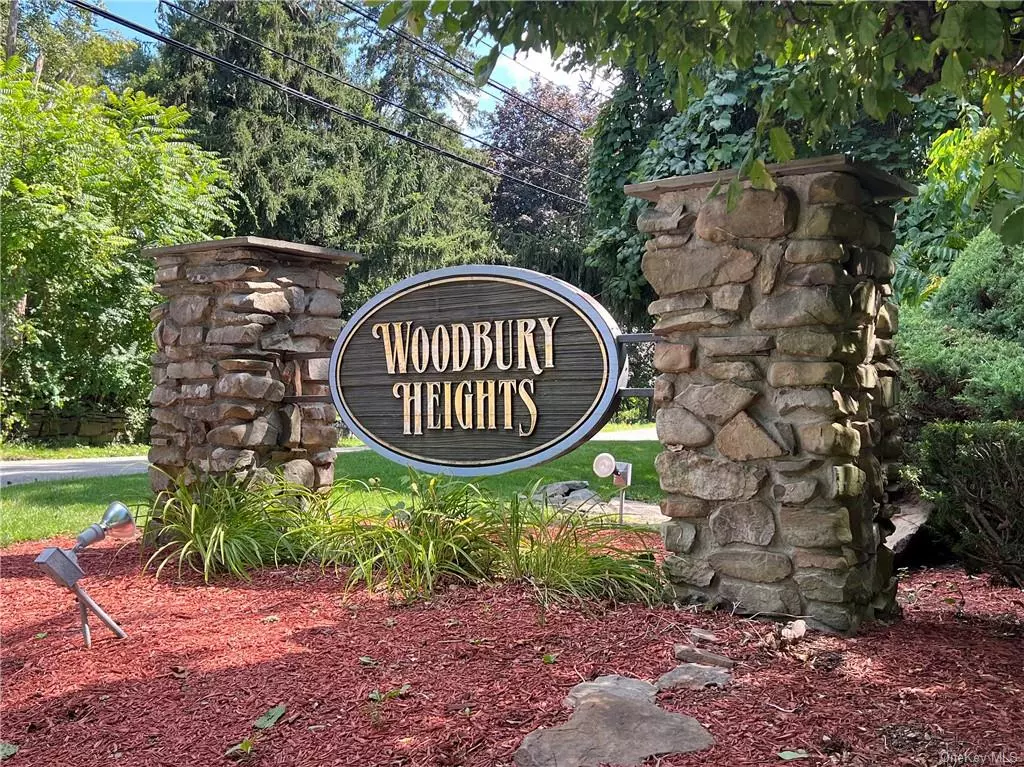 Enjoy the easy life of Woodbury Heights. Low taxes. ONE LEVEL living in this 2 bedroom, 2 full bathroom condo in a country setting. Spacious living room with slider to outside deck that overlooks quiet wooded area. Newer bathrooms. Washer/Dryer in unit. Large walk in pantry off kitchen comes in handy for extra storage. Amenities include community pool to enjoy your summer days, or if you prefer, it&rsquo;s just a short drive to Earl Reservoir, where you can enjoy swimming, barbeques, and walking trails. Close to shopping (Woodbury Commons), major highways, and public transportation. Come take a look, you won&rsquo;t be disappointed!