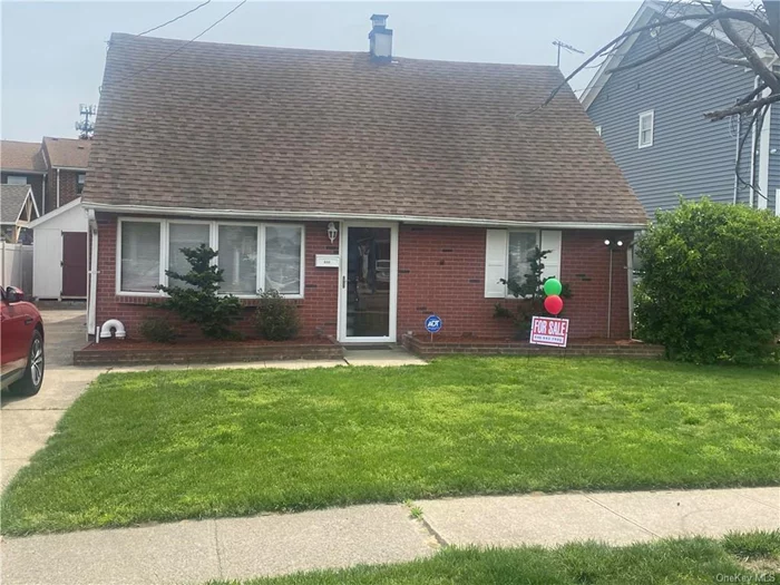 Lovely Cape Cod on Cul-de-sac in Baldwin featuring new kitchen with stainless steel appliances 2br on first floor and new full bathroom. Upstairs has 2brs boasting the Master Suite with full private bathroom and Jacuzzi tub. 2 car driveway backyard deck and shed. Broker Owner - Motivated!!!!!