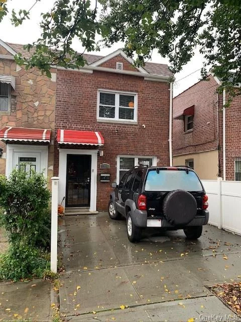 Check out this gorgeous property located at 1284 Givan Av. in the Bronx, NY.This beautiful home offers a spacious living area of approximately of 1, 280 sqft, perfect for comfortable living.With 3 bedrooms and 1and a half bathrooms, there&rsquo;s plenty of space for the enjoyment of the whole family.The property was built in 1955 and has been well-maintained over the years.The asking price of $560K, makes it a great investment opportunity.The neighborhood is known for it&rsquo;s convienent location and friendly community.Situated in the Bronx , NY, you&rsquo;ll have easy access to local amenities, schools, and transportation.Dont miss out on this amazing property.Contact us today to schedule a viewing and make this house your new home.