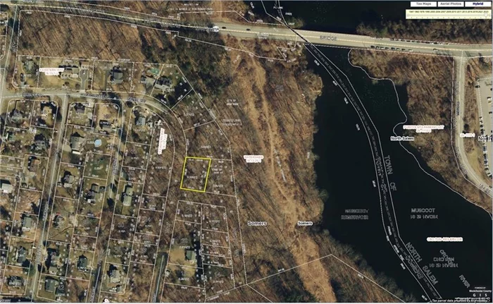 Priced to sell! A perfect location to build your dream home. Only one hour to NYC and minutes to the Metro North train station and Interstate 684.