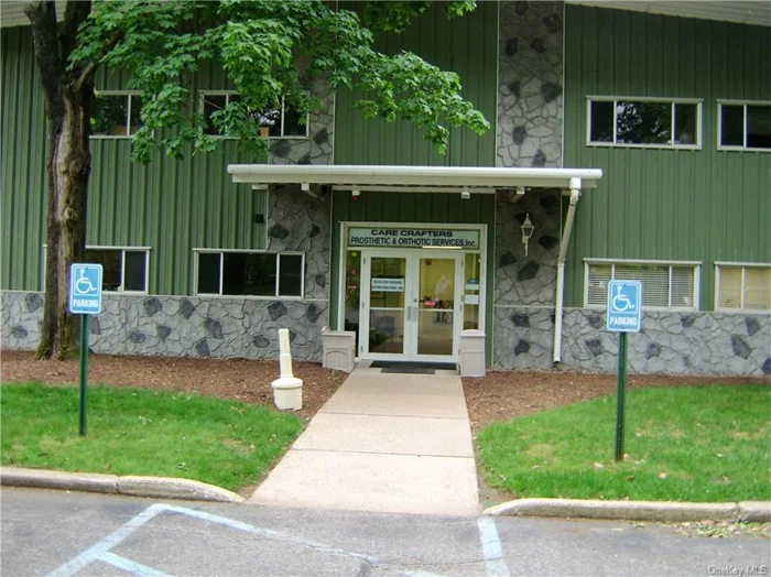 BEST PROFESSIONAL OFFICE SPACE IN NANUET! RENOVATED SHARED LOBBY WITH HANDICAPPED ACCESSIBLE BATH, 4 OFFICES, CONFERENCE ROOM, KITCHEN, PLUS 2 PRIVATE BATHROOMS. PLENTY OF STORAGE. LANDLORD PAYS ALL UTILITIES, CLEANING SERVICE, OUTSIDE MAINTENANCE. 1500 SQ. FT. TOTAL. GREAT OFFICE SPACE! AMPLE, LEVEL PARKING LOT.