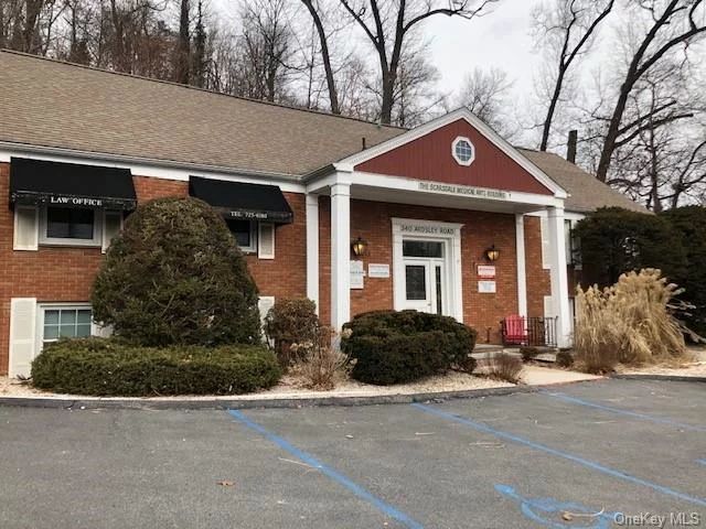 Great Location!!! Scarsdale Address for your business, just one block from Central/near Bus, Shopping, Restaurants, Major Highways, Close distance to Metro North. Perfect for Doctors, Lawyer office, or any small business. Plenty of Parking Available.