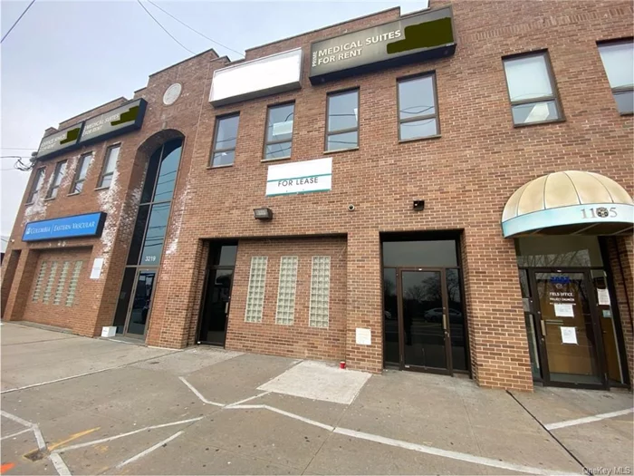 Location, location, location!!! Prime business office space available for immediate lease on East Tremont Avenue. Close to major forms of public transportation and highways with plenty of foot traffic in area as well.