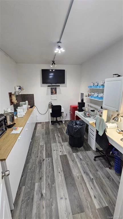 Established Dental Lab business for sale. Excellent clientele from Orange, Rockland and N. Bergen NJ counties. Clean operation. All equipment included. MUST HAVE DENTAL LAB EXPERIENCE AND OR BE A DENTAL LAB TECHNICIAN. BUSINESS ONLY INCLUDING ALL INVENTORY FOR SALE. NO REAL ESTATE INVOLVED. THE LOCATION THE BUSINESS PRESENTLY OPERATES IS FOR REFERENCE ONLY.