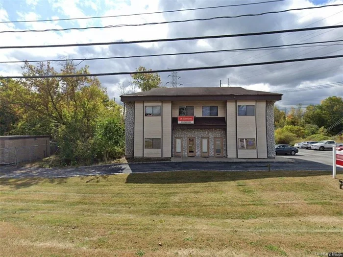 Small quiet office bldg. close to exit 126 can be used for offices or small doctors&rsquo; offices.
