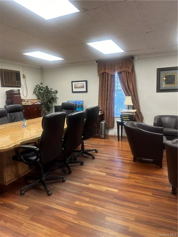 Two office suites and one conference room for rent. Utilities included