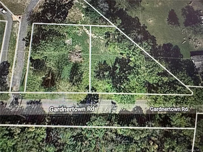 Build your dream home in the town of Newburgh. Building lots with outside residential sewer use. Documents show that 51.9.7 is .38 acre and 51.9.8 is .44 of an acre, totaling .88 of an acre. Buying agent to verify all details. The lots are between 750 & 758 Gardnertown Rd., off of the Lakeside Rd. end of Gardnertown Rd.