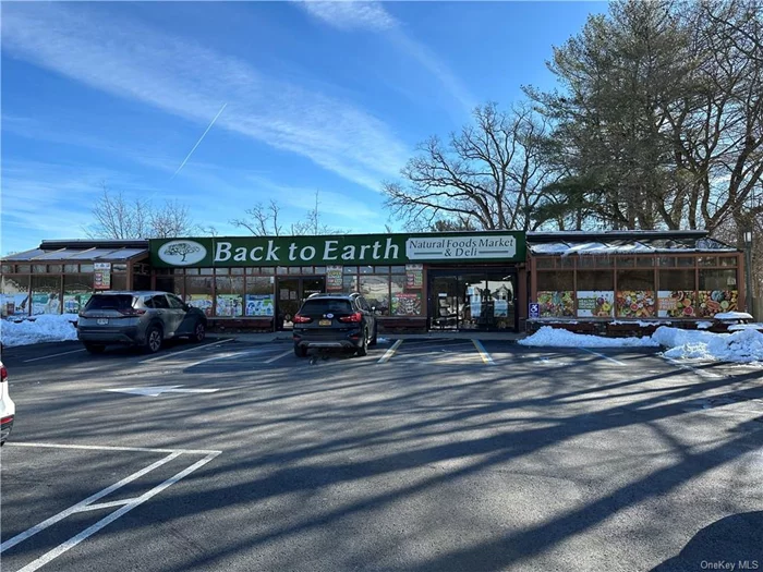 Formerly a health food market, we present to you 3, 123 +/- SF of retail space located right on Main Street in New City. Additional space can be provided. Ownership is working on a plan to revitalize the fa ade. NNN lease type structure.