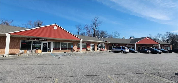 The recently closed Cafe is located in a busy area around the corner from the Newburgh Resorts Casino It offers a turnkey opportunity for prospective buyers who is interested in investing in the food industry.  Don&rsquo;t miss out on this opportunity!