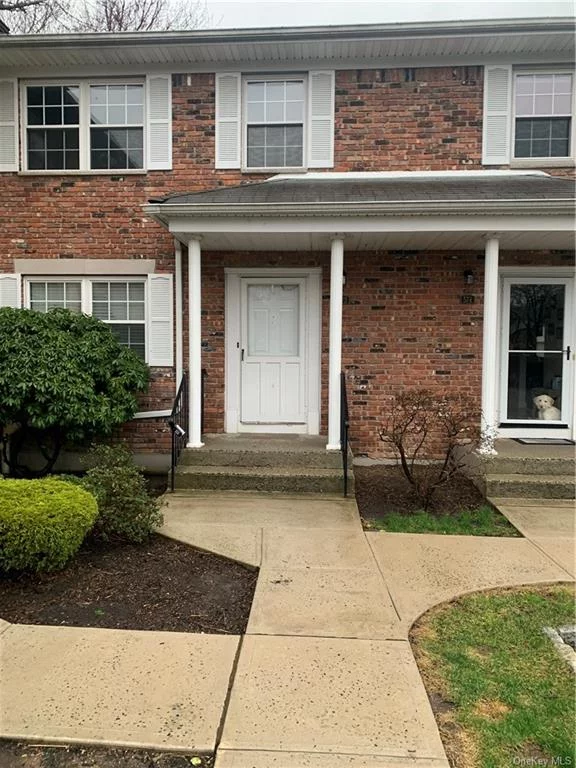 Welcome to theThe Knolls of Ramapough! 3 bedroom 2 1/2 bath spacious and immaculate townhome with finished basement with extra room and washer/dryer. Lots of storage. Gourmet front Eat in kitchen. Lovely deck, yard in back. Beautiful pool, tennis, walking trails and playground.