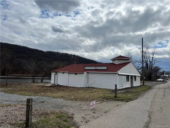 Highway Commercial. Great location, gateway from Westchester to Putnam and gateway from Peekskill to Bear Mountain. High Traffic and great visibility. Amazing views for the upstream of Annsville Creek Preserve. Gutted property, cash buyer preferred.
