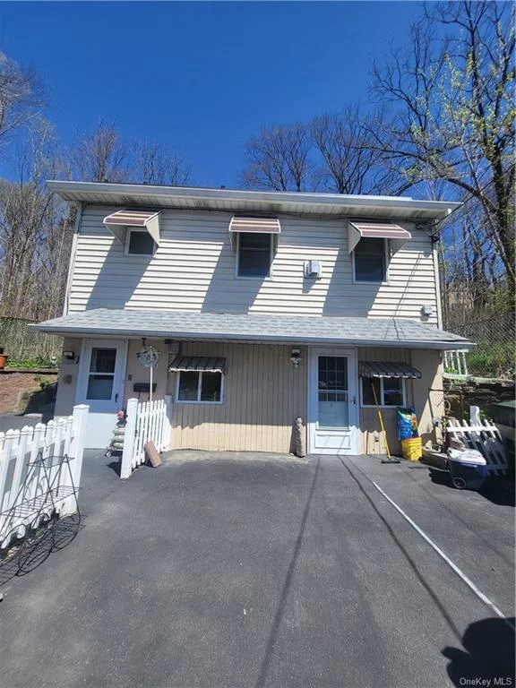 Looking for a rental that includes Heat, electric, central ac, water, sewer plus washer and dryer? Please check this 2 bedrooms apartment that offers a separate entrance, a parking spot in the shared driveway and a great size yard. It is located in the village of Chester the center of Orange County. Minutes from shopping, NYC buses and major highways. Please note the landlord requires Tenant must have credit score not less than 680. As per landlord&rsquo;s request, tenant must be willing to fill out the rental application with a full credit report, proof of income and any identifications for background check.