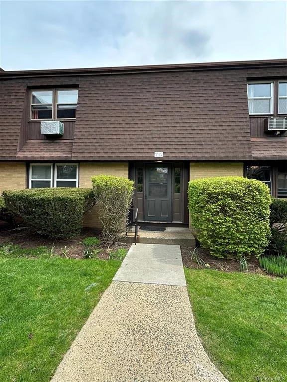 Spacious, renovated first floor,  bright 1 bedroom apartment in the heart of Clarkstown&rsquo;s Germonds Village. Freshly painted with new bath, new applicances, new washer and dryer. Floors just redone. Terrace with new sliders. Close to schools, shopping and transportation. Sorry no pets.