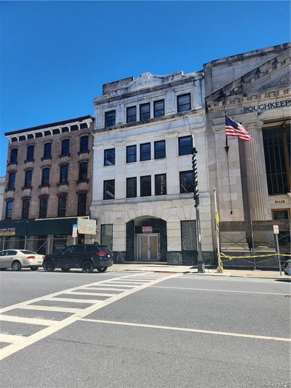 Located in Downtown Poughkeepsie across from Courthouse, DMV, County Office Building, near Bardavon and Convention Center, this 4-story office building features single-story suites from 1800SF to 3600SF. Each floor gets its own elevator stop! Or combine floors for the ultimate professional office vibe. Spaces come built-to-suit, fully customizable to your needs.
