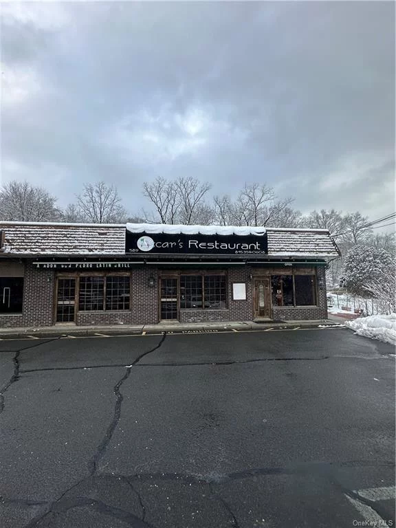 Prime retail space available right on Route 303 in Blauvelt, NY. Tenant is responsible for their proportionate share of taxes and CAM, which is 13%. Current net expenses (subject to change) are $7.01 PSF. Tenant is responsible for their own HVAC repair and maintenance. Allowable uses are business and professional offices, retail drug, dry-goods and variety, food, hardware, stationery, auto supplies and tobacco stores; restaurants, except fast-food; newsstands; banks, clothing and department stores; home appliance stores; jewelry and art shops; package liquor stores; personal services stores dealing directly with consumers (such as barbers and beauty parlors and dry cleaning, laundry, tailoring and shoe-repair establishments); and karate, physical fitness, dance and photographic studios, and pet shops, upholsterers, undertakers and commercial printing shops, including printing of a newspaper, trade schools and other schools of special instruction.
