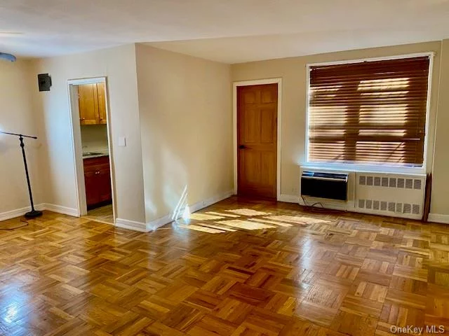 This cozy studio co-op apartment features a BONUS room and a newly renovated kitchen with granite countertops, new appliances and an updated bathroom. You will find ample closet space through out the apartment. This apartment is conveniently located in a very desirable area of Yonkers, within walking distance to the Metro North, within minutes to Cross County Center and Bronx River Parkway. A commuters delight!! This building is well maintained, offers a live-in Super and a common laundry area.