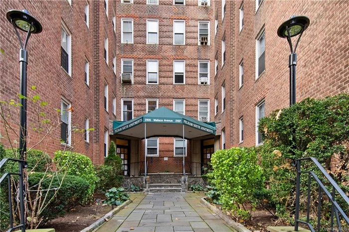 Spacious one bedroom coop in the Pelham Parkway/Bronx Zoo area/Botanical Garden area. Unit features hardwood floors, EIK, full bath and one bedroom. Laundry facilities in the basement and excellently maintained coop building near to mass transit , shops , schools , give me a call give me a call before is gone