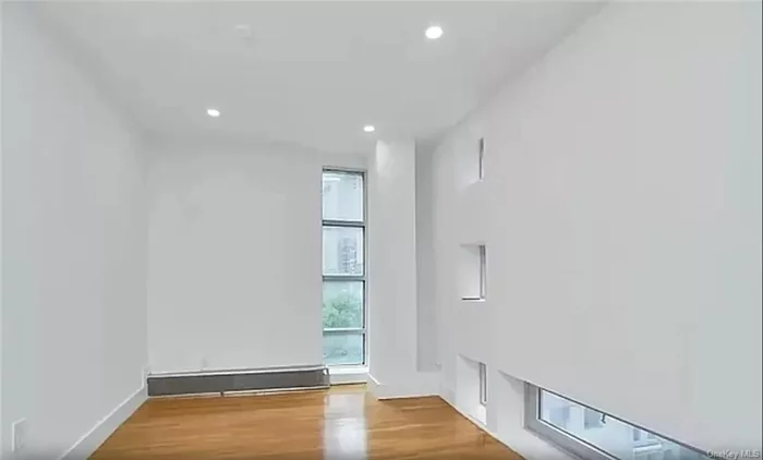 INQUIRE FOR A VIDEOAVAILABLE STARTING JUNE 5Live in this beautiful 3 bedroom/1 bathroom apartment in the heart of Kips Bay in an ELEVATOR building off Lexington Avenue!This modern three bedroom unit with a private keyed elevator to each floor features plank hardwood flooring, a renovated kitchen with stainless steel appliances, granite countertops, and a DISHWASHER, a living room for entertaining, multiple closets throughout, and two built in AIR CONDITIONERS. Each bedroom has multiple windows throughout allowing for endless sunshine.LAUNDRY in the basement!Pet friendly! (case by case)Conveniently located near great restaurants, shops and transportation!Rhino Accepted