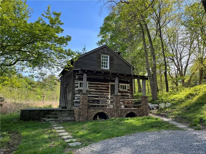 Croton very unique charm. 220 year old original log cabin. Pond, brook, magnificent wildlife. 6.4 acres. Less than 1 hr to Manhattan. 5 minutes to Croton train station and supermarket, shops, restaurants. 1-2 bedrooms, 1.5 baths. Precious privacy. Yearly rental only.