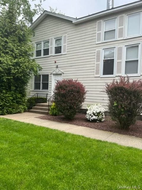 Sought after Sussex at Bremmer in Nanuet. All on 1 level for easy living! Just painted Eat in Kitchen, Large Open Living room/ Dining room with sliders to deck overlooking level landscaped grounds, Large Bedroom with 2 good size closets, and Beautiful tiled Bathroom.Washer/Dyer in Unit, C/A, HW floors, Storage area. Conveniently located with it&rsquo;s many Shops, Restaurants, and Transportation, (Bus/ Railroad /Highways) to choose from.