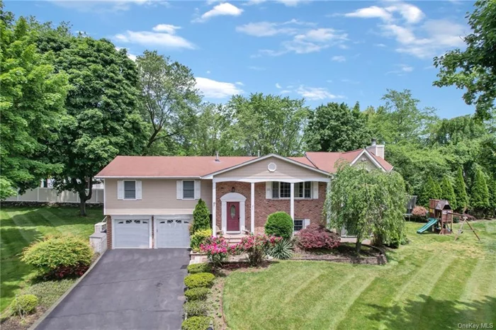 EXPANDED (3, 280 SQ. FT.) MAYFAIR W/PAVED ENTRY & (6) BEDROOMS & (3) FULL BATHS. OPEN FLOOR PLAN W/GREAT ROOM & STONE FIREPLACE. FORMAL DINING ROOM, LARGE EAT IN KITCHEN W/CHERRY WOOD CABINETS, GRANITE COUNTER TOPS & GLASS TILED BACKSPLASH. VERY LARGE LOWER LEVEL W/FAMILY & DINING AREA, FULL BATH. NEW WASHER AND DRYER. WHOLE HOUSE GENERATOR. YOUNG CENTRAL AIR UNIT. SLIDERS TO PATIO W/STONE WALL & NEWLY PVC FENCED BACKYARD....CUL-DE-SAC LOCATION!