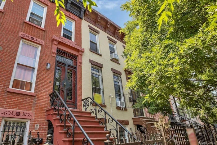 Experience the allure of this tri-level multi-family in Stuyvesant Heights, Brooklyn. With high ceilings and timeless charm, this property offers spacious living in one of the city&rsquo;s most historic neighborhoods. Ideal for investors or homeowners, enjoy modern amenities, vibrant local culture, and excellent transport links. Own a piece of Brooklyn&rsquo;s legacy!