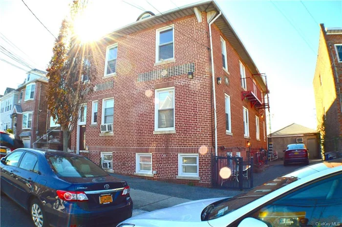 Don&rsquo;t Miss this rare opportunity to own a legal 5 family FREE Market in the sought after Morris park section of the Bronx. Fully detached brick, sitting on an oversized 50&rsquo; by 75&rsquo; lot with a 2 car garage, and a Full walk out basement that could be finished. The property and all apartments were completely gut renovated with high end finishes. Granite countertops, hardwood floors, New windows and doors. Tenants pay all utilities. Walking distance to all transportation, schools and stores. 3 Units will be delivered vacant at Closing.