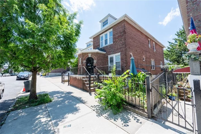 Welcome to your new home 2043 Colonial Ave! This fully detached brick home nestles in the heart of Bronx Pelham Bay section. It consist of 3 bedrooms 1 fully bathroom on the second floor and the first floor comes with eat-in kitchen, living area, 2 bedrooms and 1 half bathroom. The front part of the basement is livable and comes with a updated full bathroom and rear part of the basement boasts mechanical room and laundry area. The build dimension is rarely 18 ft x 58 ft and lot size is 37.42 ft x 122.5 ft. Brand-new roof. Private driveway parking. 3 minutes walk to 6 train Pelham Bay Park station, Q50 bus station and BXM8 express bus station to the city, close to shops, school, banks, parks and major highway. Call today to schedule your private viewing.