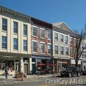 Lovely renovated third floor apartment in downtown Nyack. Hardwood floors throughout, beautiful cabinets, stainless steel appliances and granite counter tops. River and bridge views. Small bonus room off primary bedroom, great for a home office or nursery. Super quiet building...only two apartments. Enjoy walking to restaurants, yoga, farmers market and all of downtown Nyack including the bus to NYC.