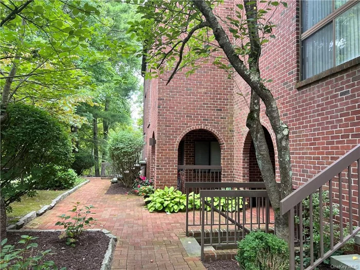 Welcome to your serene retreat in the heart of Chappaqua Commons! This modern 1-bedroom condo is perfect for those seeking convenience and tranquility, just a quick 3-min drive to the Chappaqua train station, w/ a seamless 1-hr commute to Grand Central on Metro North. Enjoy the ease of walking to nearby banks, shops, restaurants, and schools. This charming unit features an open-concept living and dining area, complemented by a sleek kitchen equipped with stainless steel appliances, a gas stove, a stunning quartz waterfall island, and stylish cabinetry. The spacious bedroom offers 2 closets, while the elegant bathroom boasts a sophisticated vanity and a relaxing bathtub. For added convenience, the laundry closet is outfitted w/ a ventless stackable washer & dryer. Step outside to your generous-sized patio through the glass walls and sliding doors, perfect for enjoying peaceful moments or entertaining friends. Don&rsquo;t miss the opportunity to make this delightful condo your new home!