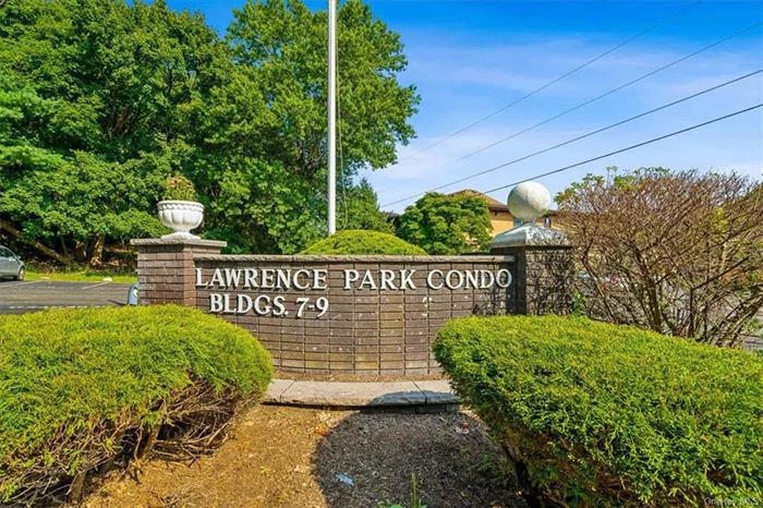 Check out this beautifully updated condo unit on the front corner of the building. There truly is nothing to do here except unload the truck and put your stuff away! And, it&rsquo;s only 15-20 minutes from the GW Bridge, close to the Village of Piermont, the trail, library, parks, restaurants, shops, and everything that Piermont has to offer. You can walk to the Mountainhouse, too! HOA fees include heat, hot water, gas, and garbage collection, plus the community pool and exterior maintenance.