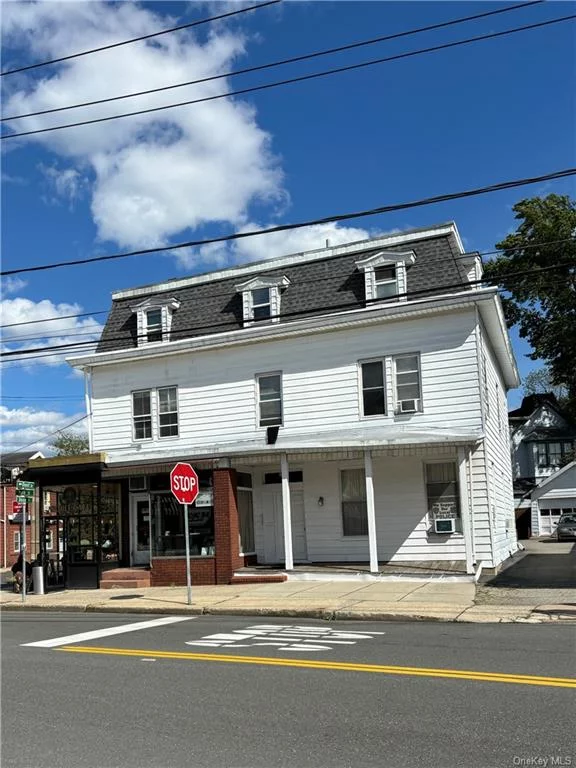 Welcome to the heart of Sparkill! This enormous 1 bedroom, 1 bath newly updated apartment boasts cathedral ceilings, a walk in closet, an Eat-In-Kitchen, foyer, two decorative fireplaces, a wine/beverage refridgerator and tons of natural light. Shared laundry centrally located in building. Landlord pays gas, heat, garbage and water. Located near everything Sparkill, the rail trail, restaraunts, local salon, coffee shop, flower shop, park and public transportation, this apartment is everything you are looking for and more! Minutes away from Piermont, the PIP, NJ boarder and 9W makes this is apartment a commuters dream!