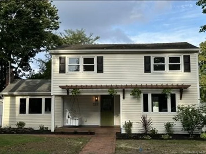 Completely renovated oasis in amazing location! 1 block from Gaynor Park and Smithtown HS East. Home is 3 bedrooms, 2 full baths with a mud/laundry room and outdoor covered patio. Cathedral ceilings in kitchen. Additional separate basement entrance. Brand new oil tank, heat/hot water boiler. Huge pool that has been completely redone with brand new liner, plumbing, pump, coping, patio and fence.