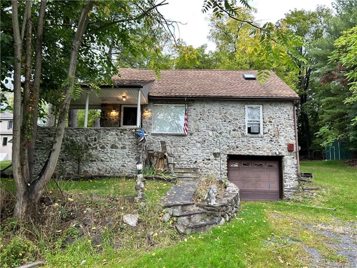 This stone bungalow with 2/3 bedrooms sits on a quiet street across from Silver Lake. Seasonal lake views from the front of the home. Tenant to pay all utilities, take care of lawn and snow removal. NO PETS. Walking distance to shopping and restaurants and less than 5 minutes to Route 17. Perfect for a commuter!