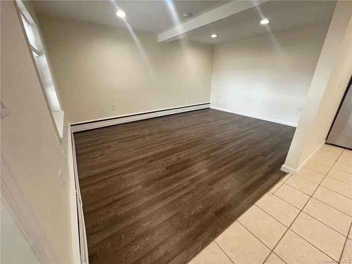 Charming ground floor 2BR apartment in a private house, situated on a quiet dead-end street. Conveniently located near shopping, supermarkets, and restaurants. Tenant pays for hot water, gas, and electric. 700+ credit score, income must be 35x the rent 1 month rent, 1 month security required