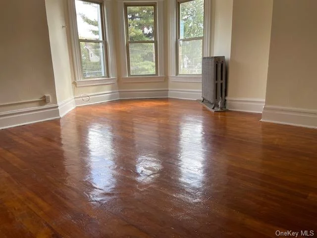 This one-bedroom apartment features hardwood floors. There is plenty of natural light. The one bedroom is very spacious. The rental is located on the second floor of a Classic Victorian house. No pets, heat included. Please call to learn more about this apartment. It will not last long.