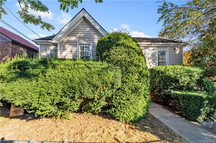 Tucked away on a quiet block in the Eastchester neighborhood of the Bronx, this charming, updated home is move-in ready. It boasts two renovated bathrooms, an upgraded kitchen, one bedroom on the main level, and two versatile bonus rooms in the finished basement. Additional features include a laundry area, multi-car driveway, fenced backyard, and a bright sunroom. Conveniently located within walking distance to shopping, dining, and the 2 & 5 subway lines, with easy access to major highways and parkways.