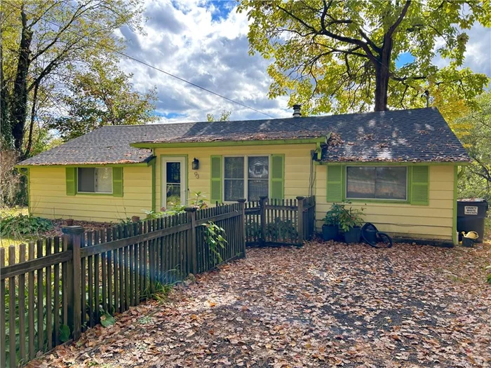 Charming waterfront cottage in New Paltz! This great home has fantastic, open layout with gorgeous views of the Wallkill River. Beautiful, modern kitchen with high ceilings and modern appointments. Updated bath two cozy bedrooms and more. Come see this great home today!