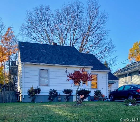 Nestled in a quiet cul-de-sac, this charming 3 bedroom cape style home features original wood, arched doorways, dining area , sliders leading to the rear yard. New roof and hot water heater. It&rsquo;s proximity to town parks, schools and local conveniences make this an ideal location!