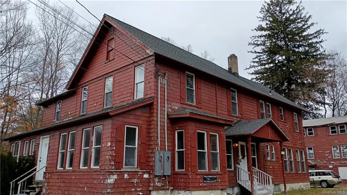 Walking distance to village shops and restaurants is this 3BR 1BA apartment. Part of a 6 Unit building, this unit is on the 2nd floor. Off street parking and utilities included. Built in 1900 this renovated unit still has its old charm. Modern colors and updated kitchen and bath.